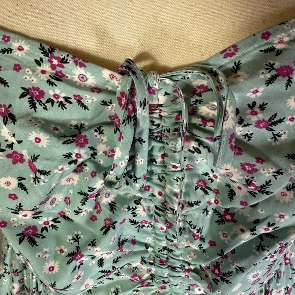 NWT BloomChic Floral Tiered Midi Dress Light Blue Pink Square Neck Pockets US 12 - Picture 12 of 12